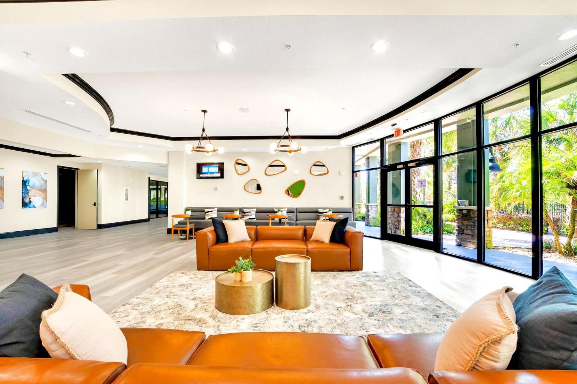 Stunning 2Br Condo With Hot Tub And Pool, Near Disney! Orlando Exterior photo